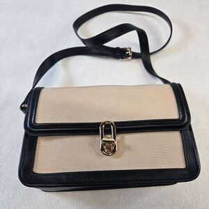 Chic Trendy Jules Kae Mia Crossbody Bag Excellent Condition